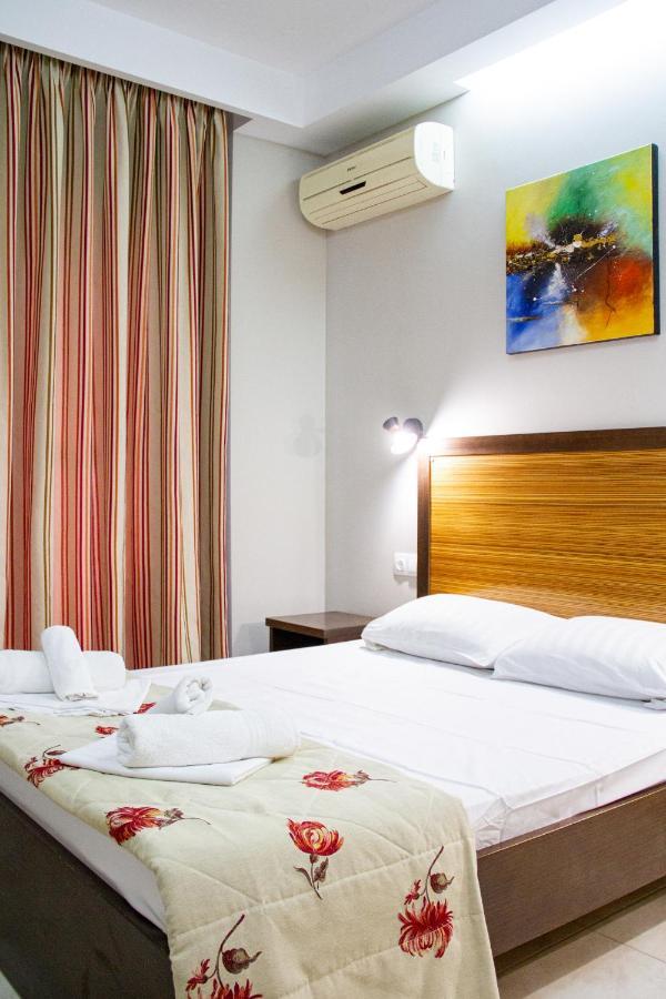 Hotel Rodon Paralía Esterno foto